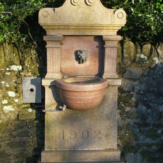 Drinking Fountain, Main Road, Cardross