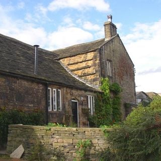 Double Aisled Barn To North West Of Kirklees Priory Gatehouse
