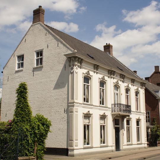 Woonhuis in eclectische stijl