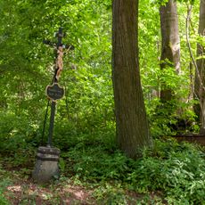 Kříž severně od Bradáčova