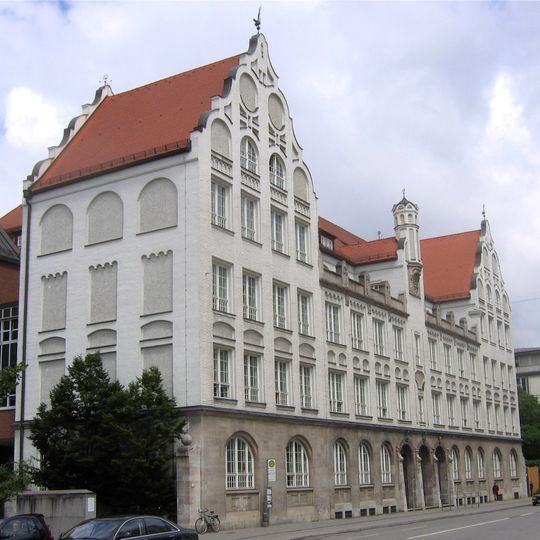 Städtisches Luisengymnasium München