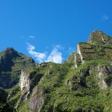 瓦伊納皮克丘山