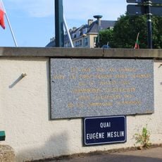 Commemorative plaque