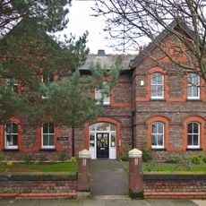 11 New Hall, Longmoor Lane