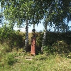 Kříž mezi Třebešicemi a Býkovicemi