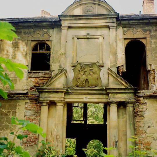 Palace in Wziąchowo Małe