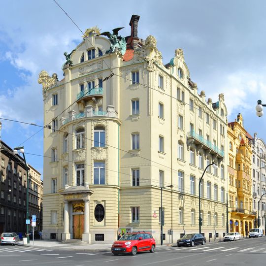 Masarykovo nábřeží 32