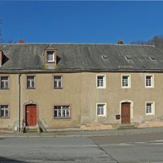 Wohnhaus in halboffener Bebauung Prießnitztalstraße 1
