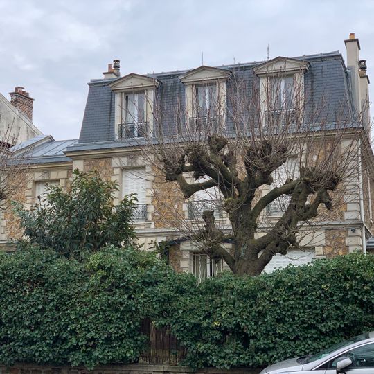 Maison, 17 rue du Docteur-Decorse, 117 avenue de Gravelle