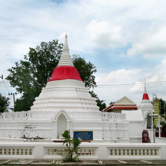 Wat Paramai Yikawat