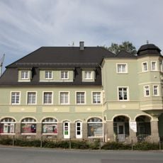 Wohnhaus mit Laden Zittauer Straße 4