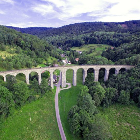 Railway viaduct in Novina