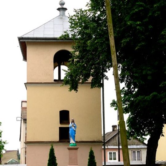 Dzwonnica w Adamowie