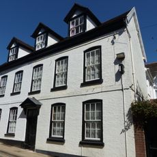 Garth House/The Lodge