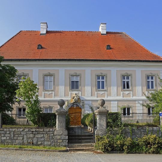Pfarrhof Hirschbach, Lower Austria