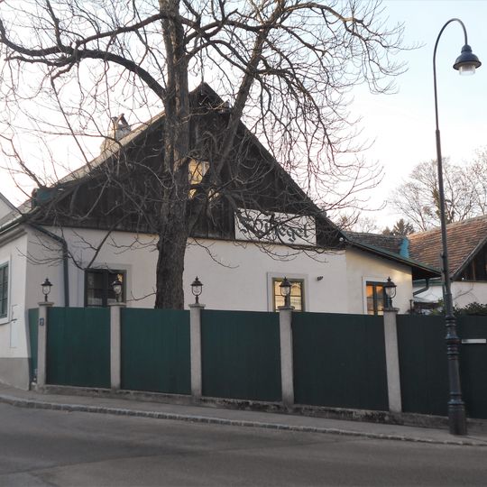 Wohn- und Geschäftshaus Himmelstraße 20