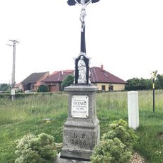 Kříž ve Vícenicích u Náměště nad Oslavou