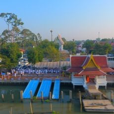 Wat Pathum Thong
