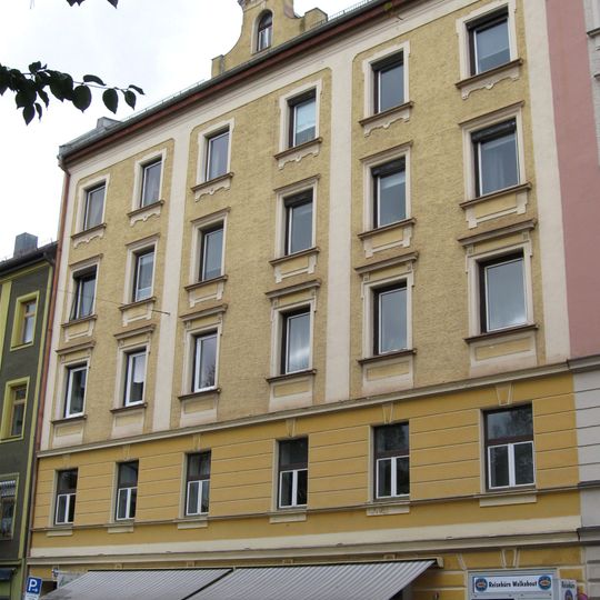 Mietshaus