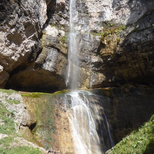 Cascata di Tret