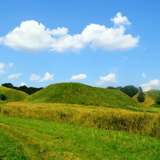Kernavė Mounds