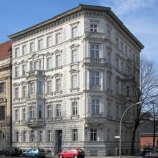 Mietshaus Robert-Koch-Platz 9, Hannoversche Straße