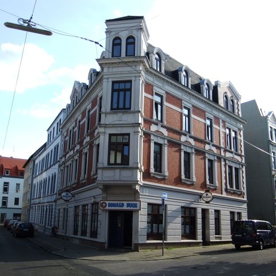 Mietshaus Adolfstraße 1