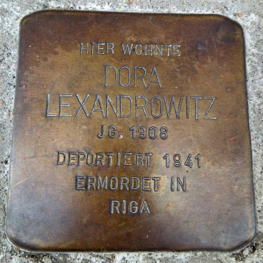 Stolperstein en memoria de Dora Lexandrowitz