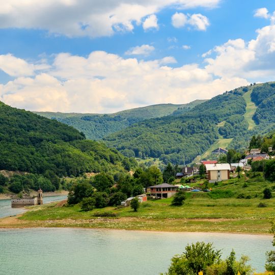 Mavrovo