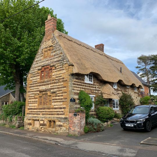 Thackstone Cottage