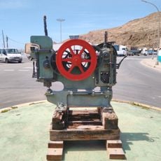 Máquina en el puerto de Almería