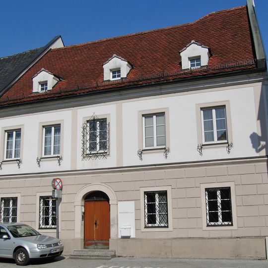 Bürgerhaus, Wohnhaus