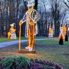 Sezonowa wystawa Książęcy Park Iluminacji ,,Baśniowe Zatonie”