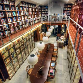 Biblioteca de la Asamblea de Extremadura