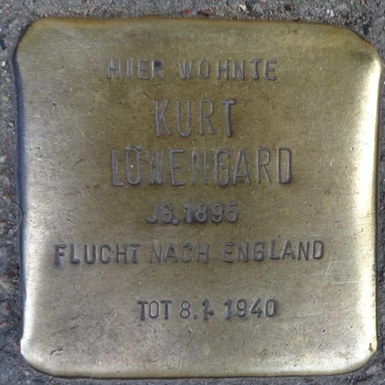 Stolperstein dedicated to Kurt Löwengard