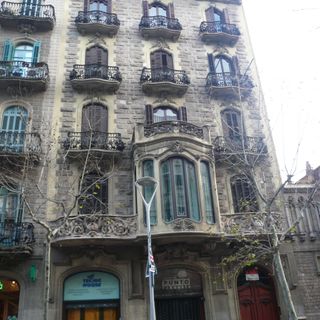 Casa Pere Salisachs