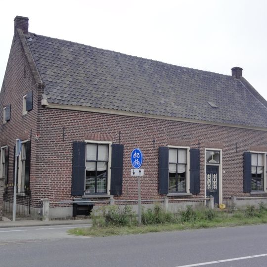 Dorpsstraat 4, Oeffelt