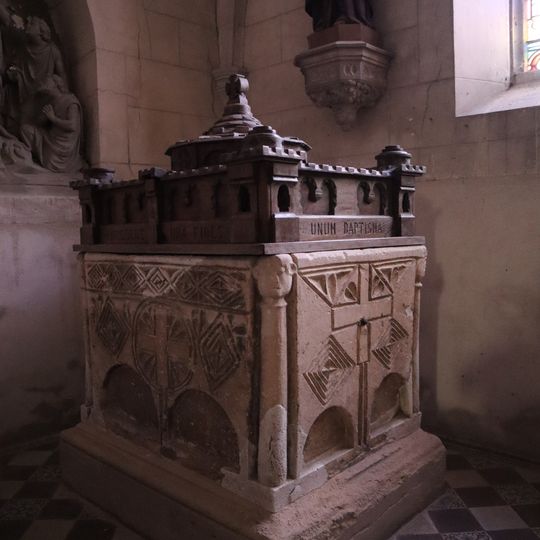 Fonts baptismaux à Coussey