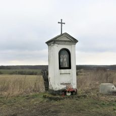 Kaplička severně od Rožďalovic