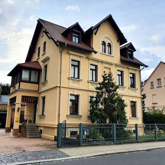 Husarenstraße 4, Grimma