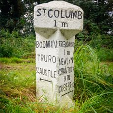 Milestone Approx 28M South-East Of Trekenning Cottage