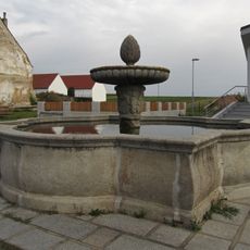 Brunnen