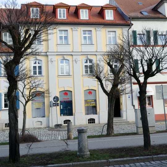 Maximilianstraße 15