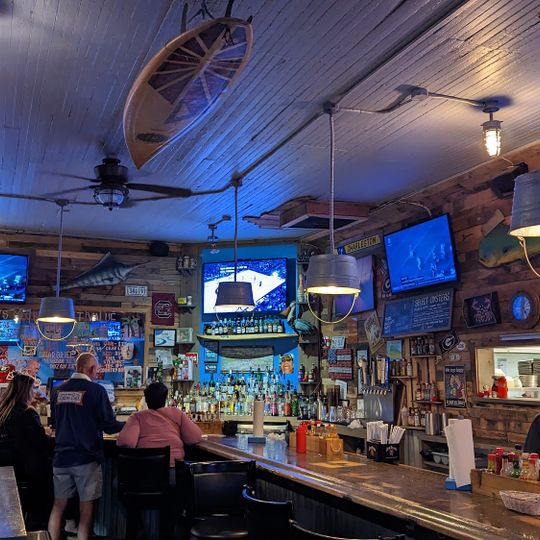 Shuckin' Shack Oyster Bar