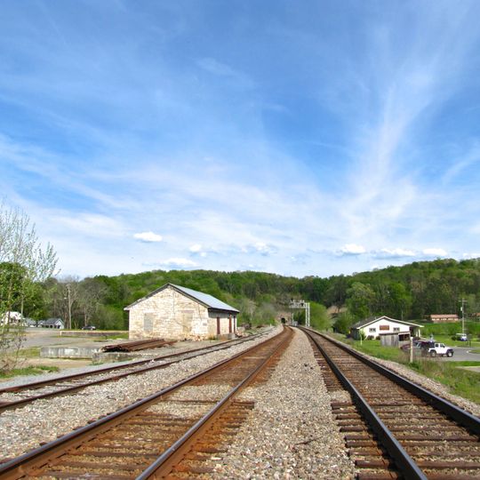 Tunnel Hill