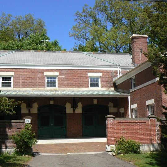 Ginn Carriage House