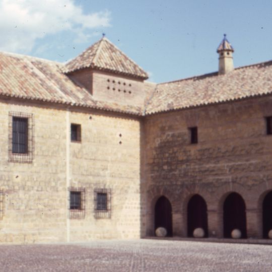 Alcázar de Arriba y Puerta de Marchena