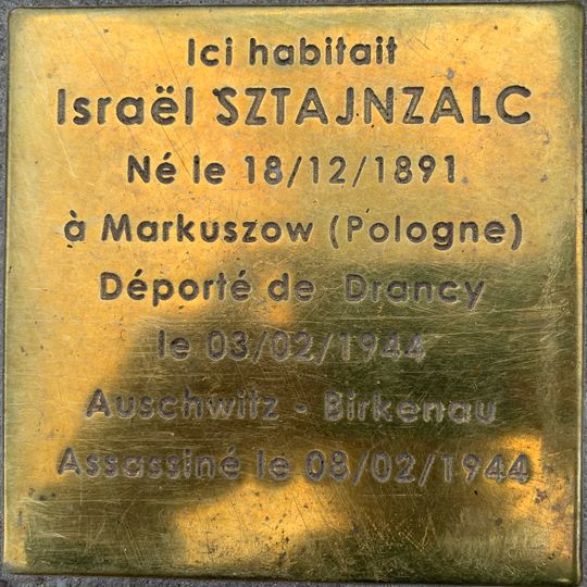 Stolperstein en memoria de Israël Sztajnzalc