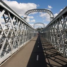 Old Como railway bridge