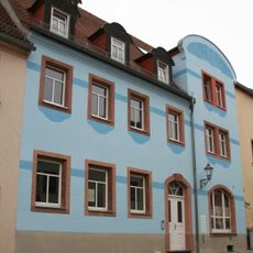 Wohnhaus in geschlossener Bebauung